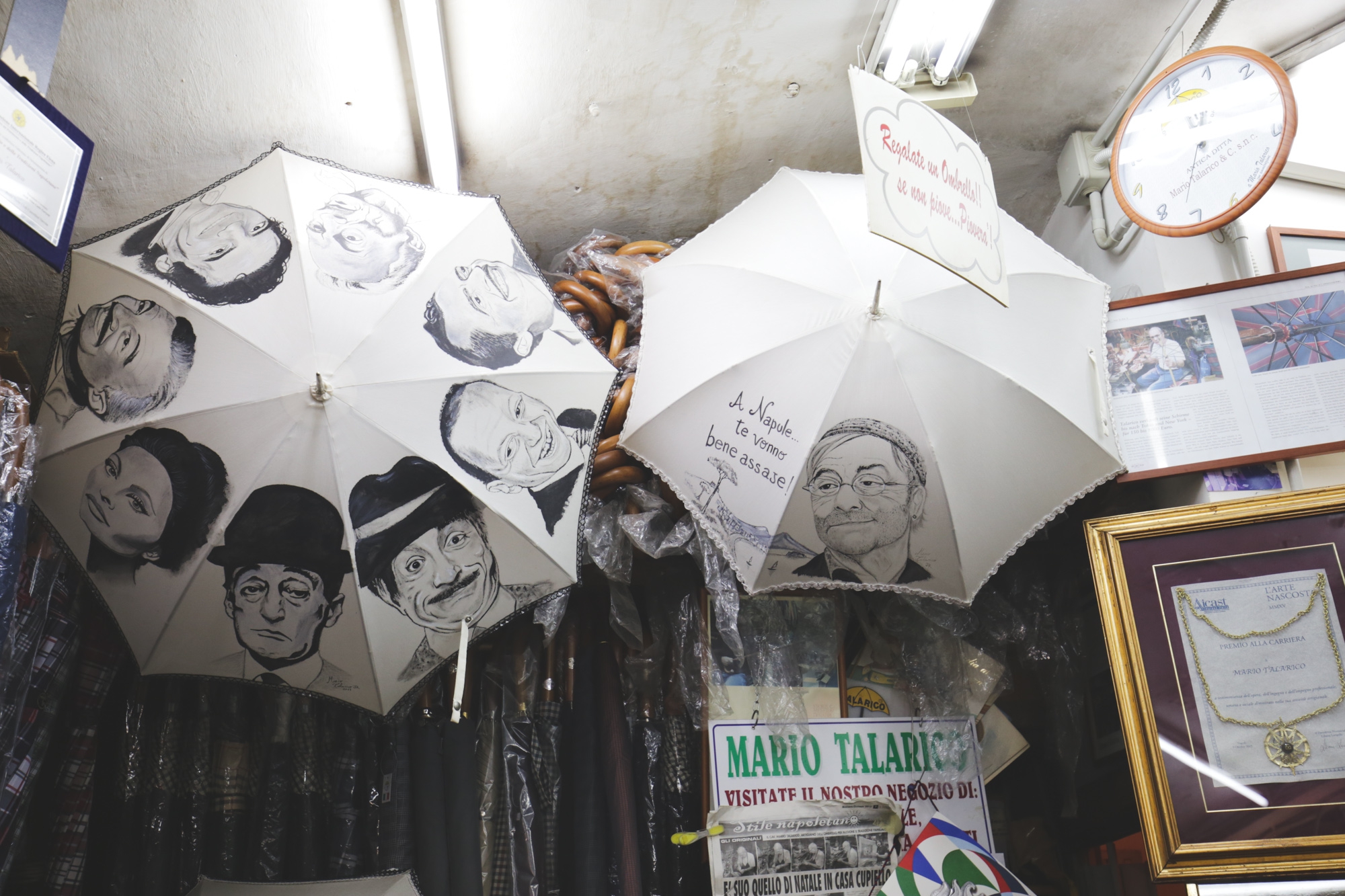 Mario Talarico Umbrellas A downpour of Neapolitan craftsmanship since 1860